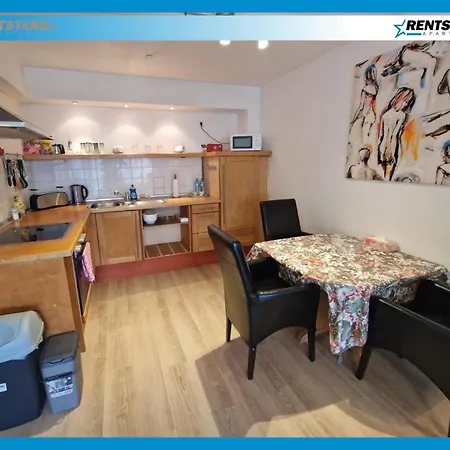 Hafenperle Ferienwohnung Am Alten Stadthafen In Oldenburg - Zentrale City Lage Exterior photo